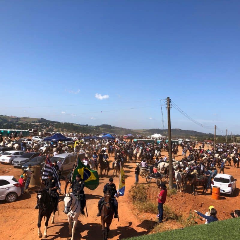 Cavalhada marca início dos festejos da Festa do Peão de Boiadeiro de  Bragança Paulista – O Atibaiense